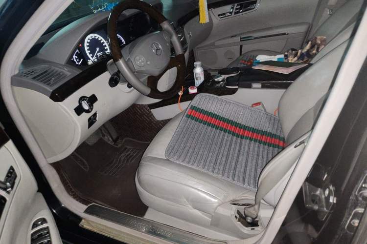 Used Mercedes-Benz S-Class 2010 S 300 L Luxury Model Left Front Seat