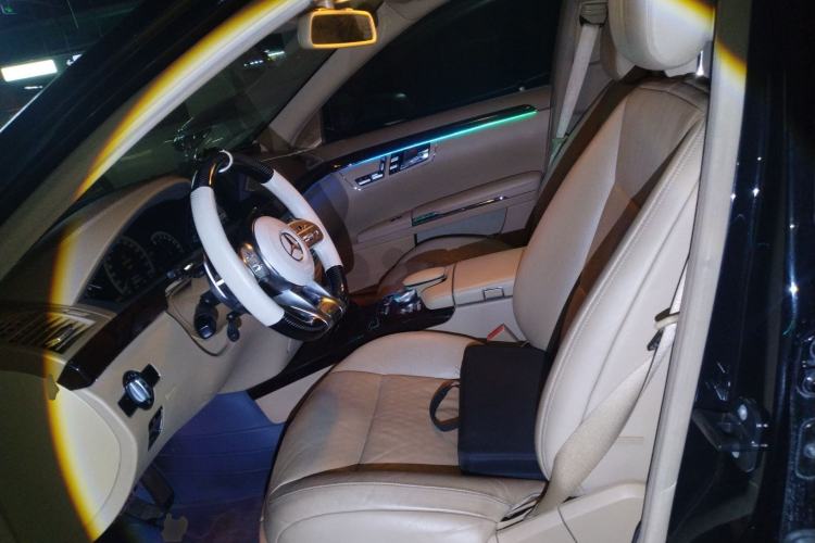 Used Mercedes-Benz S-Class 2010 S 300 L Luxury Model Left Front Seat