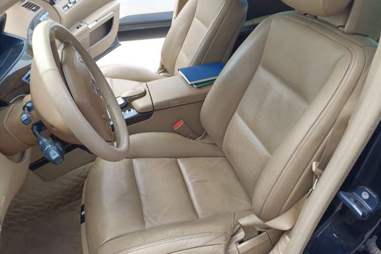 Used Mercedes-Benz S-Class 2010 S 300 L Luxury Model Left Front Seat