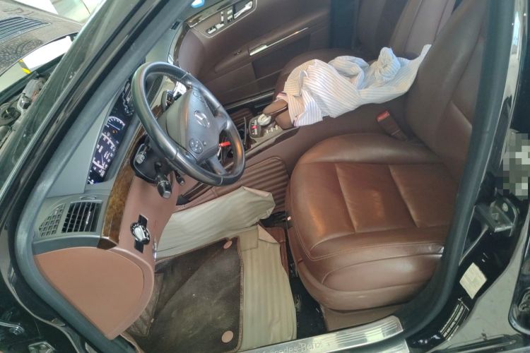 Used Mercedes-Benz S-Class 2010 S 300 L Luxury Model Left Front Seat
