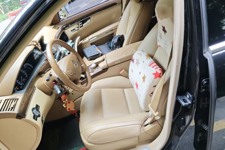 Used Mercedes-Benz S-Class 2010 S 300 L Business Model Left Front Seat