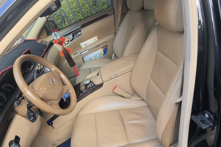 Used Mercedes-Benz S-Class 2010 S 300 L Business Model Left Front Seat