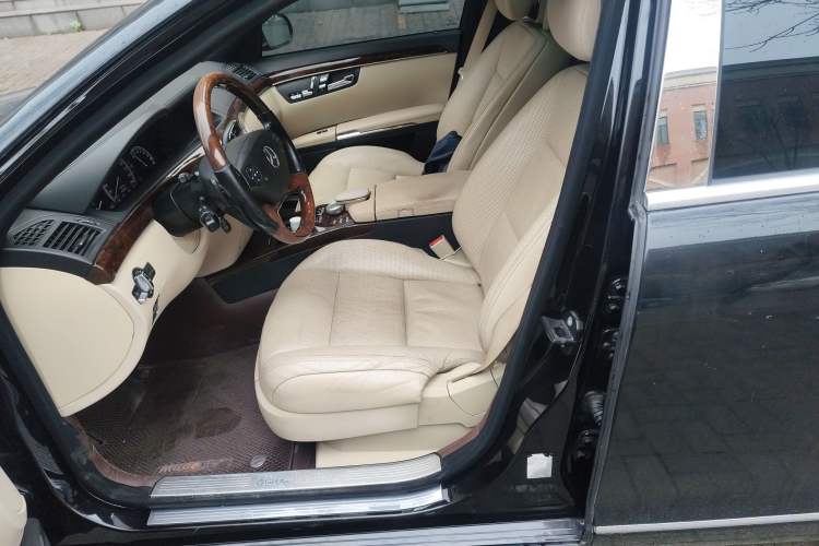 Used Mercedes-Benz S-Class 2010 S 400 L HYBRID Left Front Seat