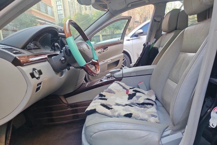 Used Mercedes-Benz S-Class 2010 S 300 L Prestige Edition Left Front Seat