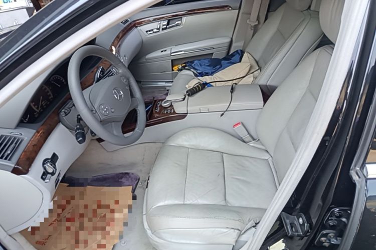 Used Mercedes-Benz S-Class 2010 S 350 L Luxury Model Left Front Seat