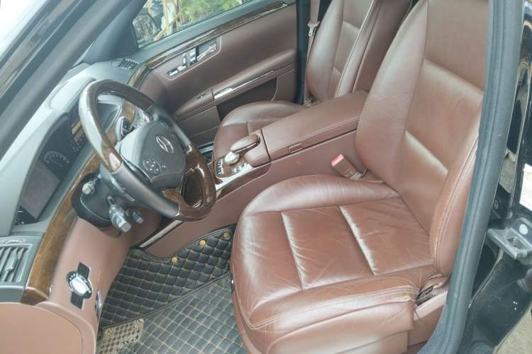 Used Mercedes-Benz S-Class 2010 S 300 L Prestige Edition Left Front Seat