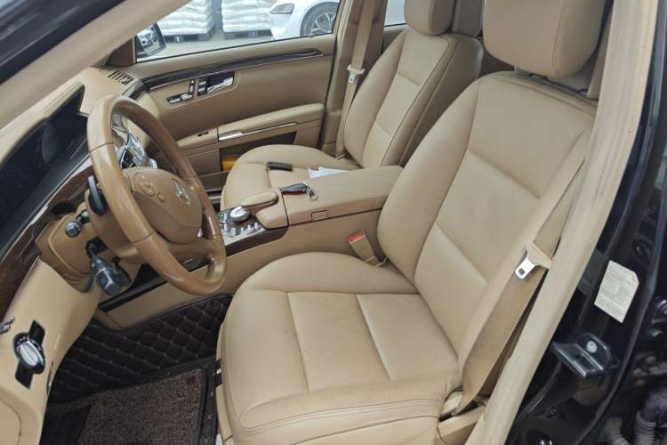 Used Mercedes-Benz S-Class 2010 S 300 L Business Model Left Front Seat