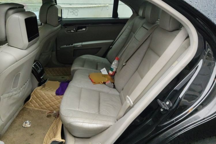 Used Mercedes-Benz S-Class 2010 S 400 L HYBRID Left Rear Seat