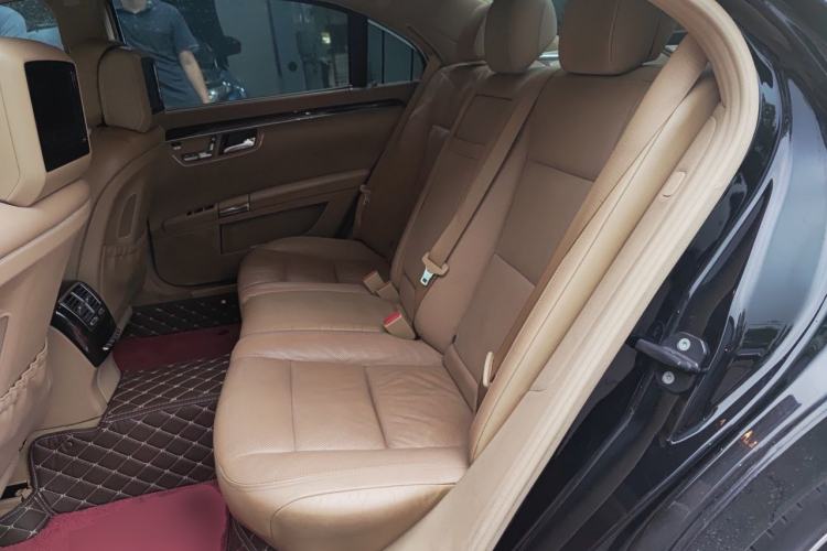 Used Mercedes-Benz S-Class 2010 S 350 L 4MATIC Left Rear Seat