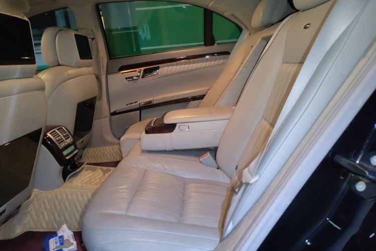 Used Mercedes-Benz S-Class 2010 S 600 L Left Rear Seat