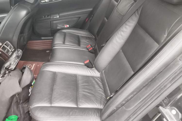 Used Mercedes-Benz S-Class 2010 S 300 L Business Model Left Rear Seat