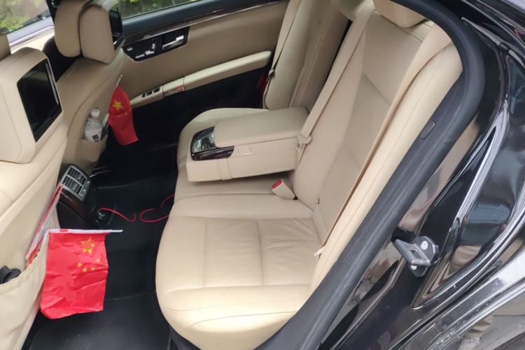 Used Mercedes-Benz S-Class 2010 S 300 L Business Model Left Rear Seat