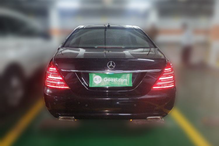 Used Mercedes-Benz S-Class 2010 S 300 L Luxury Model Rear