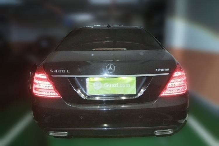 Used Mercedes-Benz S-Class 2010 S 400 L HYBRID Rear