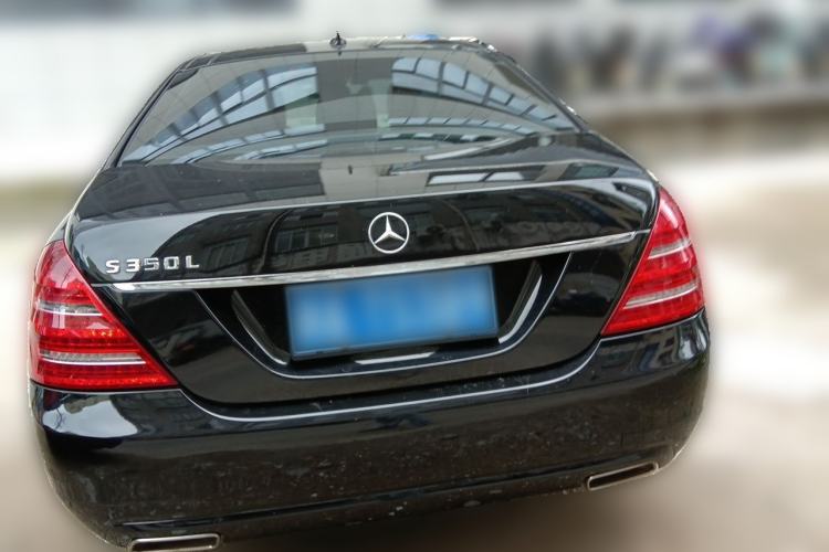 Used Mercedes-Benz S-Class 2010 S 300 L Luxury Model Rear