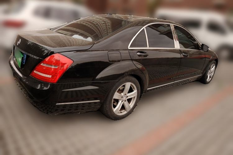 Used Mercedes-Benz S-Class 2010 S 300 L Luxury Model Rear Right 45 Deg