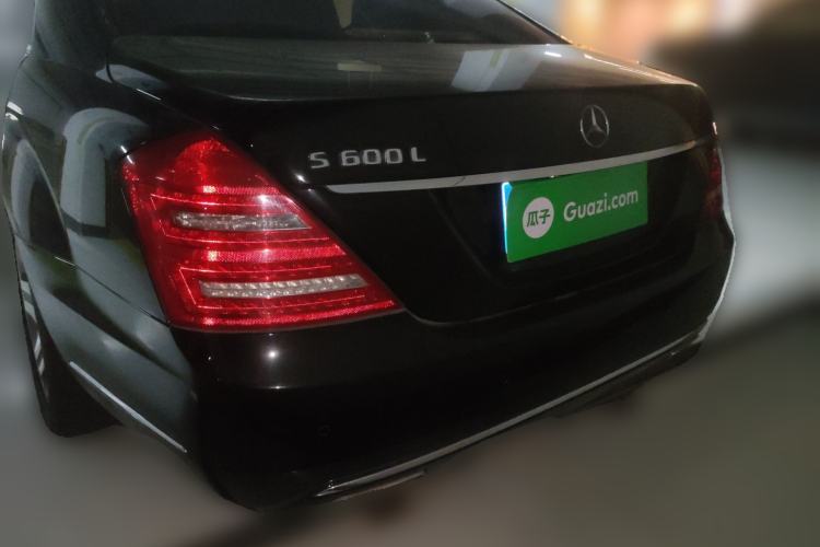 Used Mercedes-Benz S-Class 2010 S 600 L Rear