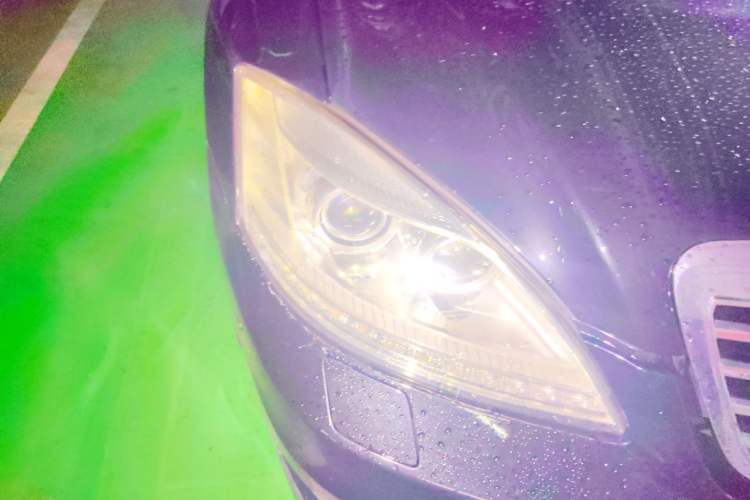 Used Mercedes-Benz S-Class 2010 S 300 L Luxury Model Right Front Headlight