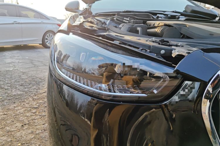 Used Mercedes-Benz S-Class 2010 S 300 L Business Model Right Front Headlight