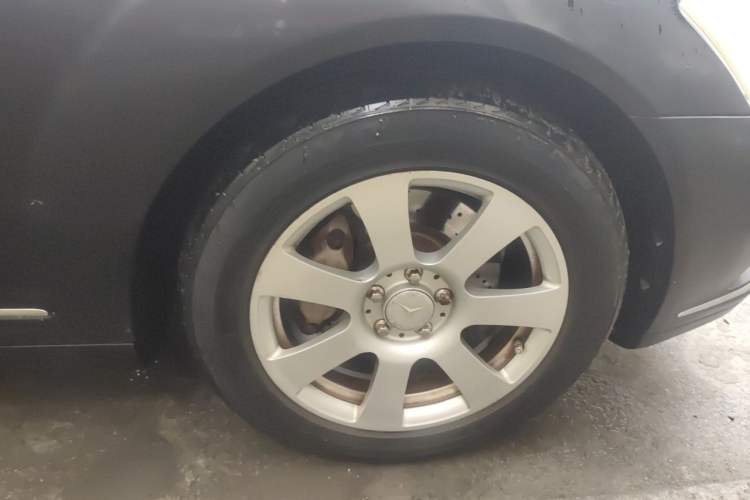 Used Mercedes-Benz S-Class 2010 S 300 L Business Model Right Front Wheel Hub