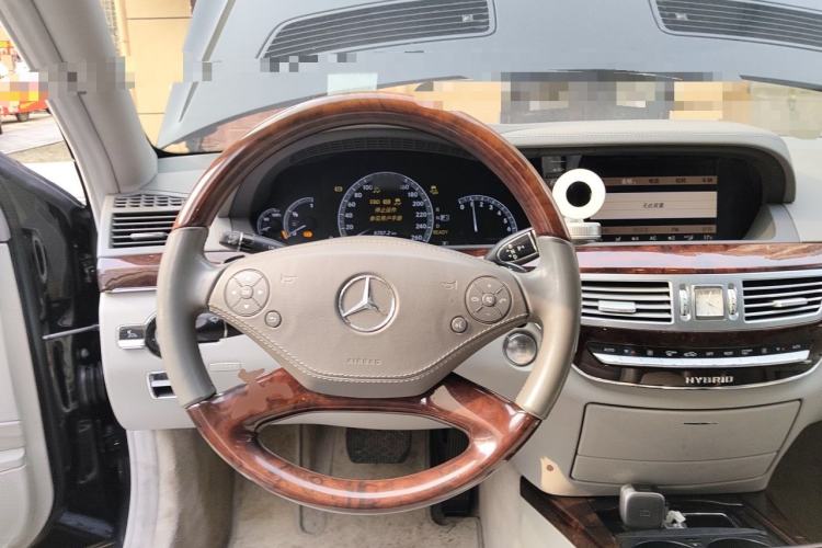 Used Mercedes-Benz S-Class 2010 S 400 L HYBRID Steering Wheel