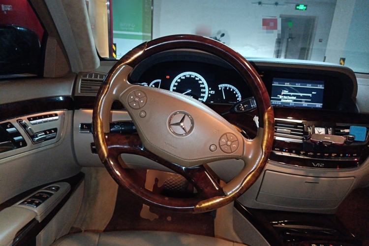 Used Mercedes-Benz S-Class 2010 S 600 L Steering Wheel