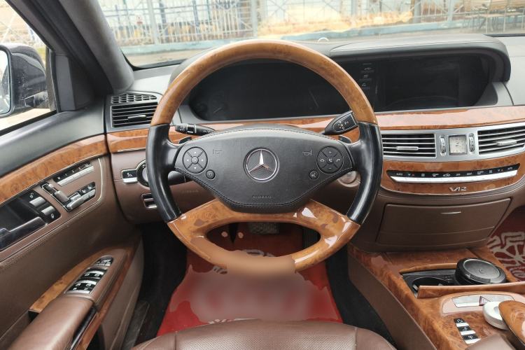 Used Mercedes-Benz S-Class 2010 S 600 L Steering Wheel