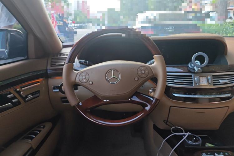 Used Mercedes-Benz S-Class 2010 S 600 L Steering Wheel