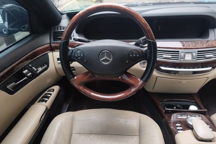 Used Mercedes-Benz S-Class 2010 S 400 L HYBRID Steering Wheel