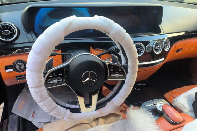 Used Mercedes-Benz S-Class 2010 S 350 L Luxury Model Steering Wheel