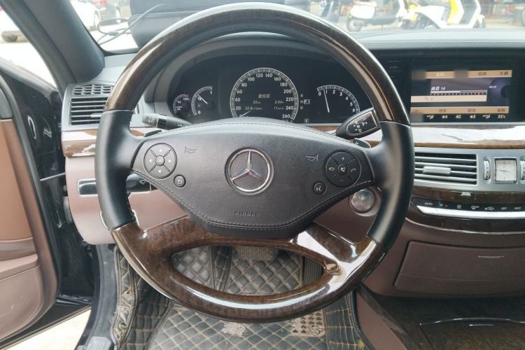 Used Mercedes-Benz S-Class 2010 S 300 L Prestige Edition Steering Wheel