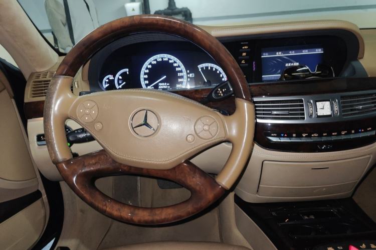 Used Mercedes-Benz S-Class 2010 S 600 L Steering Wheel