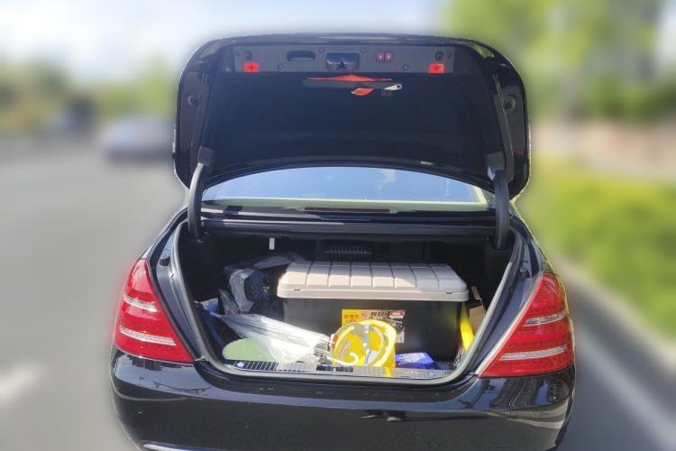 Used Mercedes-Benz S-Class 2010 S 600 L Trunk