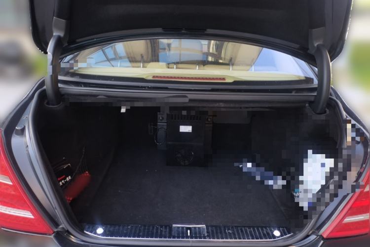 Used Mercedes-Benz S-Class 2010 S 600 L Trunk