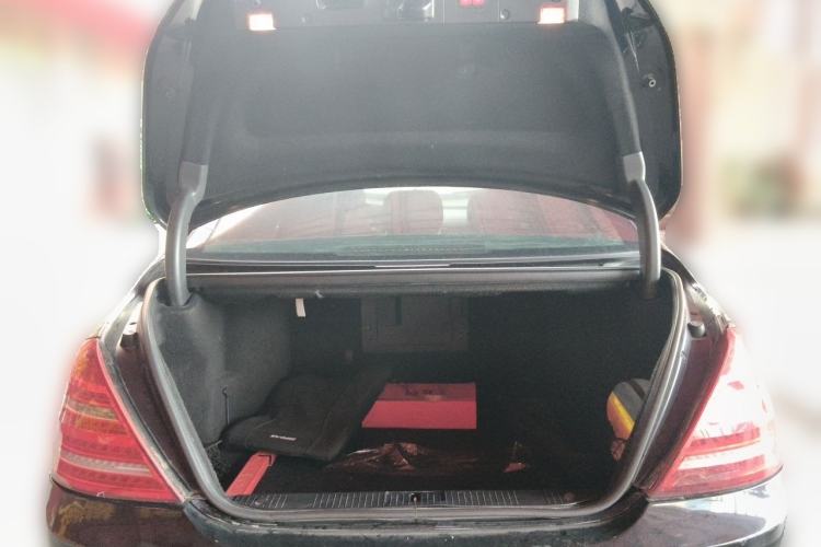 Used Mercedes-Benz S-Class 2010 S 350 L Luxury Model Trunk