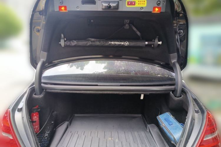Used Mercedes-Benz S-Class 2010 S 350 L Luxury Model Trunk