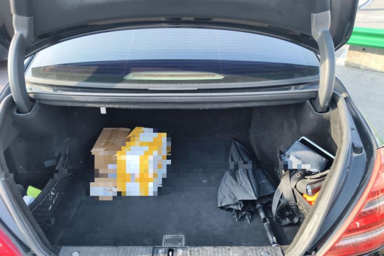 Used Mercedes-Benz S-Class 2010 S 400 L HYBRID Trunk