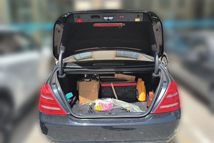 Used Mercedes-Benz S-Class 2010 S 350 L Luxury Model Trunk