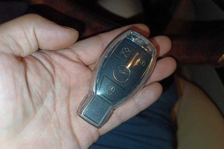 Used Mercedes-Benz S-Class 2010 S 600 L Vehicle Key