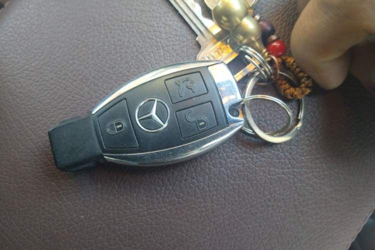 Used Mercedes-Benz S-Class 2010 S 300 L Luxury Model Vehicle Key