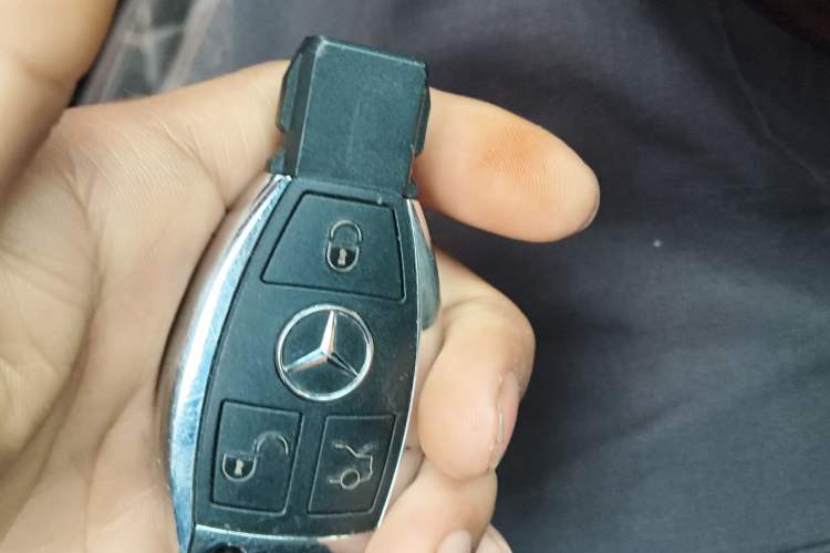Used Mercedes-Benz S-Class 2010 S 600 L Vehicle Key