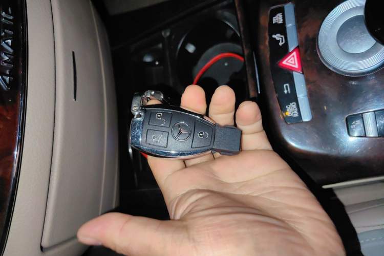 Used Mercedes-Benz S-Class 2010 S 350 L 4MATIC Vehicle Key