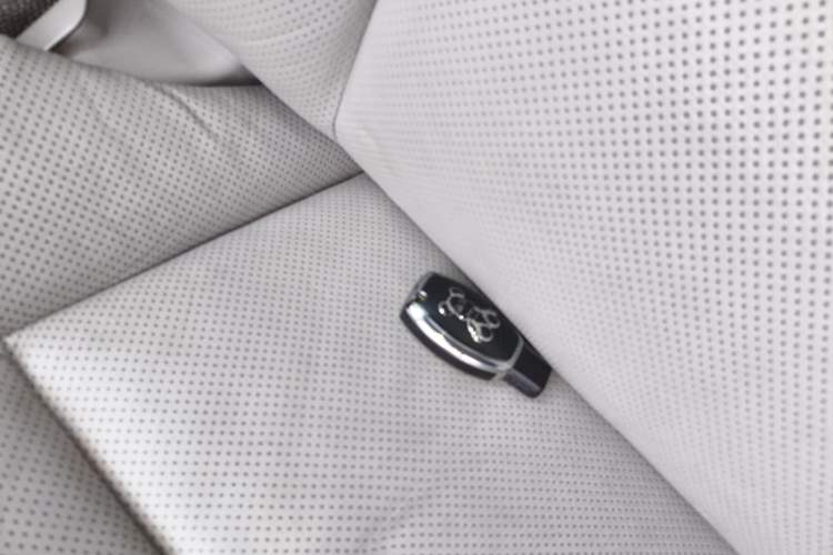 Used Mercedes-Benz S-Class 2010 S 300 L Prestige Edition Vehicle Key
