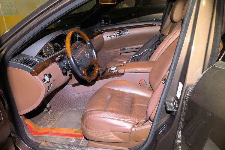 Used Mercedes-Benz S-Class 2010 S 400 L HYBRID Left Front Seat
