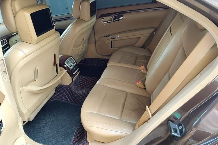 Used Mercedes-Benz S-Class 2010 S 350 L 4MATIC Left Rear Seat