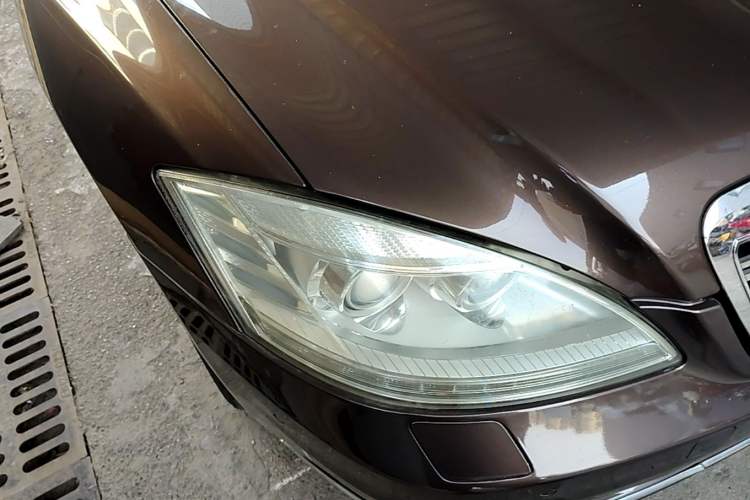 Used Mercedes-Benz S-Class 2010 S 350 L 4MATIC Right Front Headlight