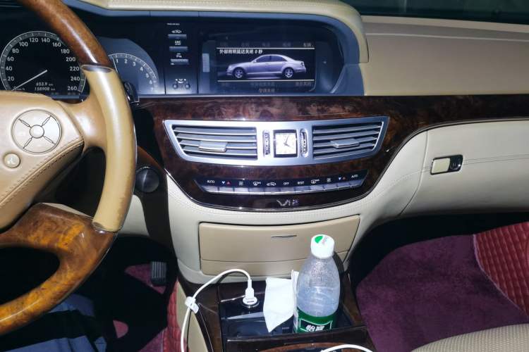 Used Mercedes-Benz S-Class 2010 S 600 L Audio And AC Panel
