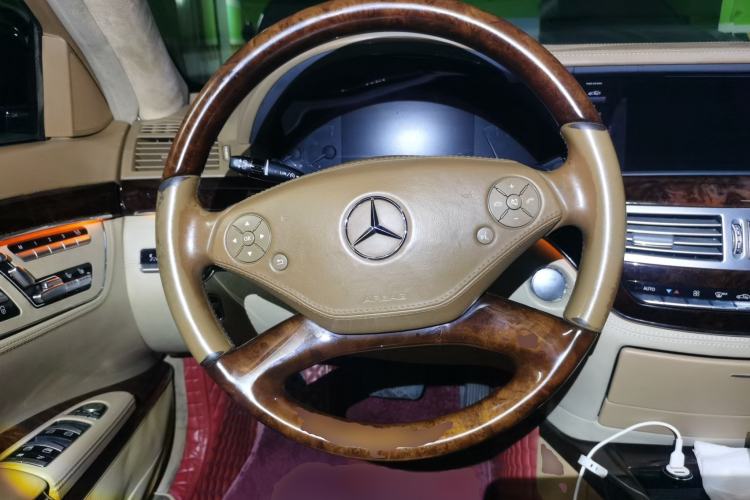 Used Mercedes-Benz S-Class 2010 S 600 L Steering Wheel