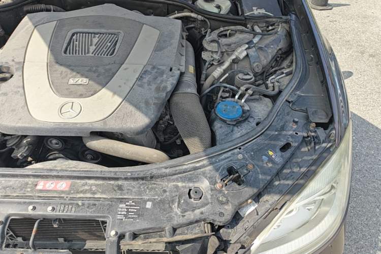 Used Mercedes-Benz S-Class 2010 S 300 L Prestige Edition Engine Bay Left
