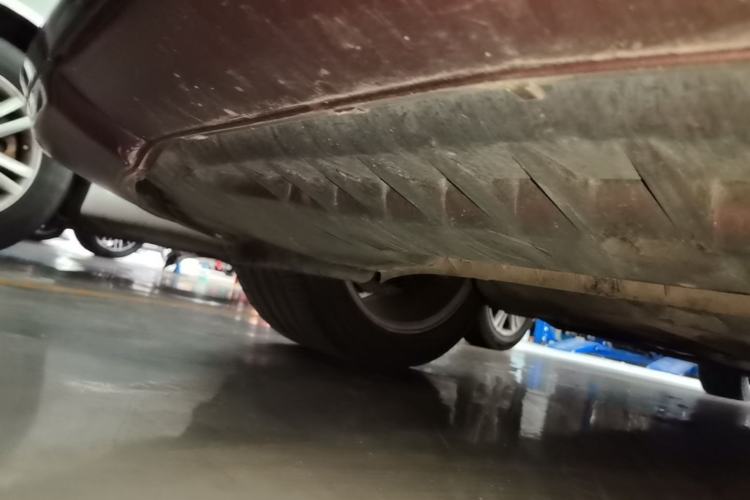 Used Mercedes-Benz S-Class 2010 S 400 L HYBRID Chassis Front Right